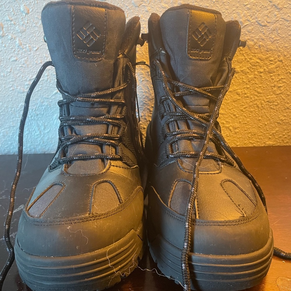 Columbia Insulted Snow Boots